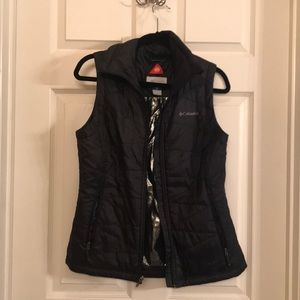 Black quilted Columbia vest